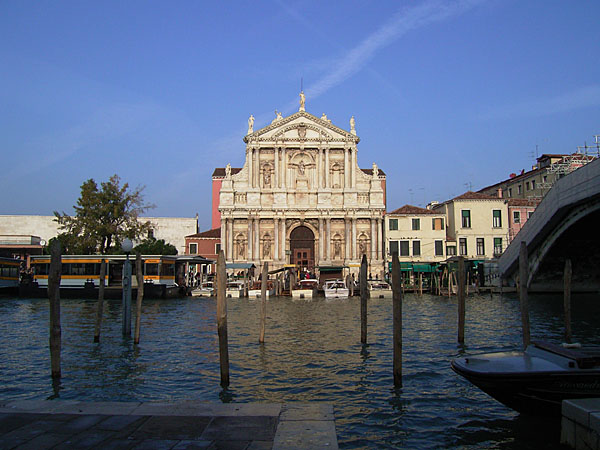 051114_venezia_street02.jpg