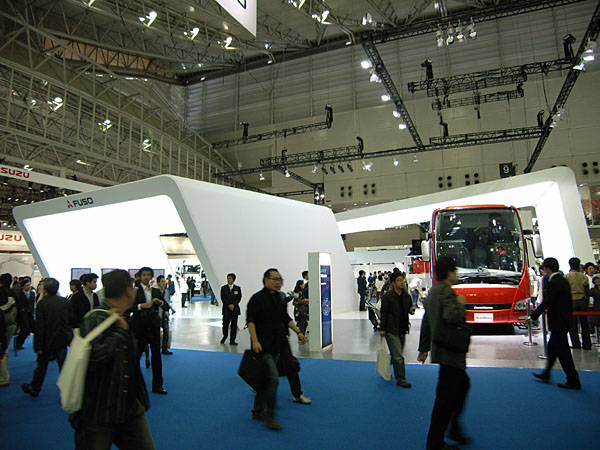 071107_motorshow_fuso.jpg