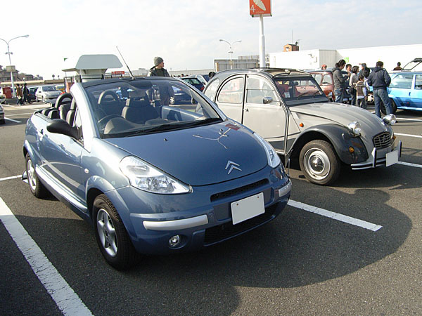 071208_frenchfrench_2cv.jpg