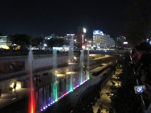 100924-cheonggyecheon04.jpg